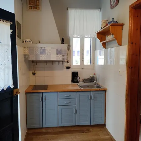 Sea Side With Balcony And Sea View *